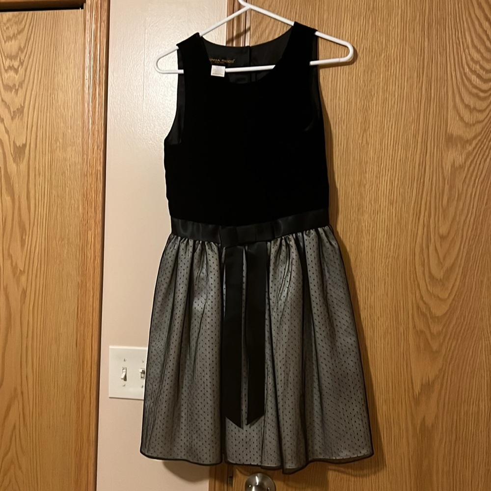 Adorable Donna Ricco dress